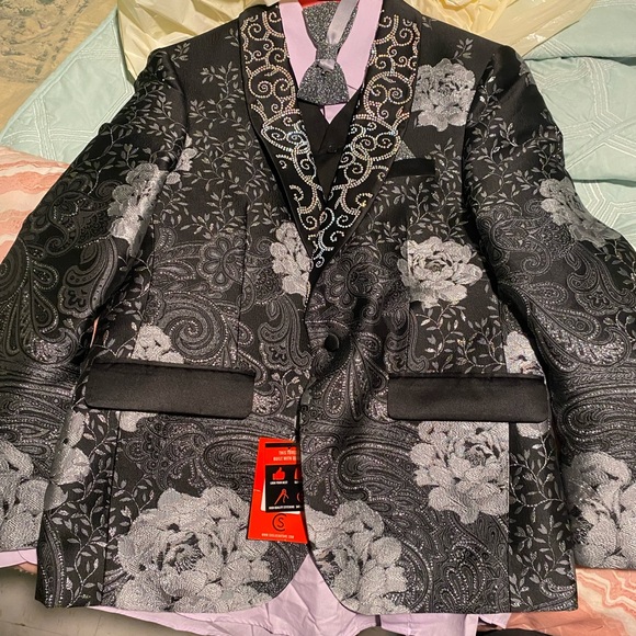 Prom Tuxedo Jacket - Picture 4 of 6